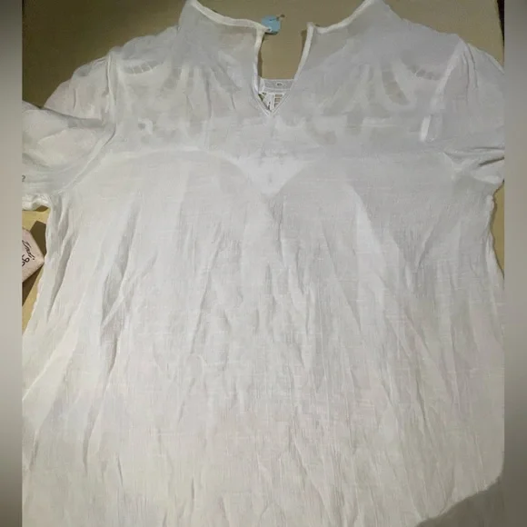 White Lace Women's Top - Picture 2 of 5